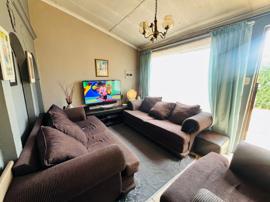 2 Bedroom Property for Sale in Heidedal Free State